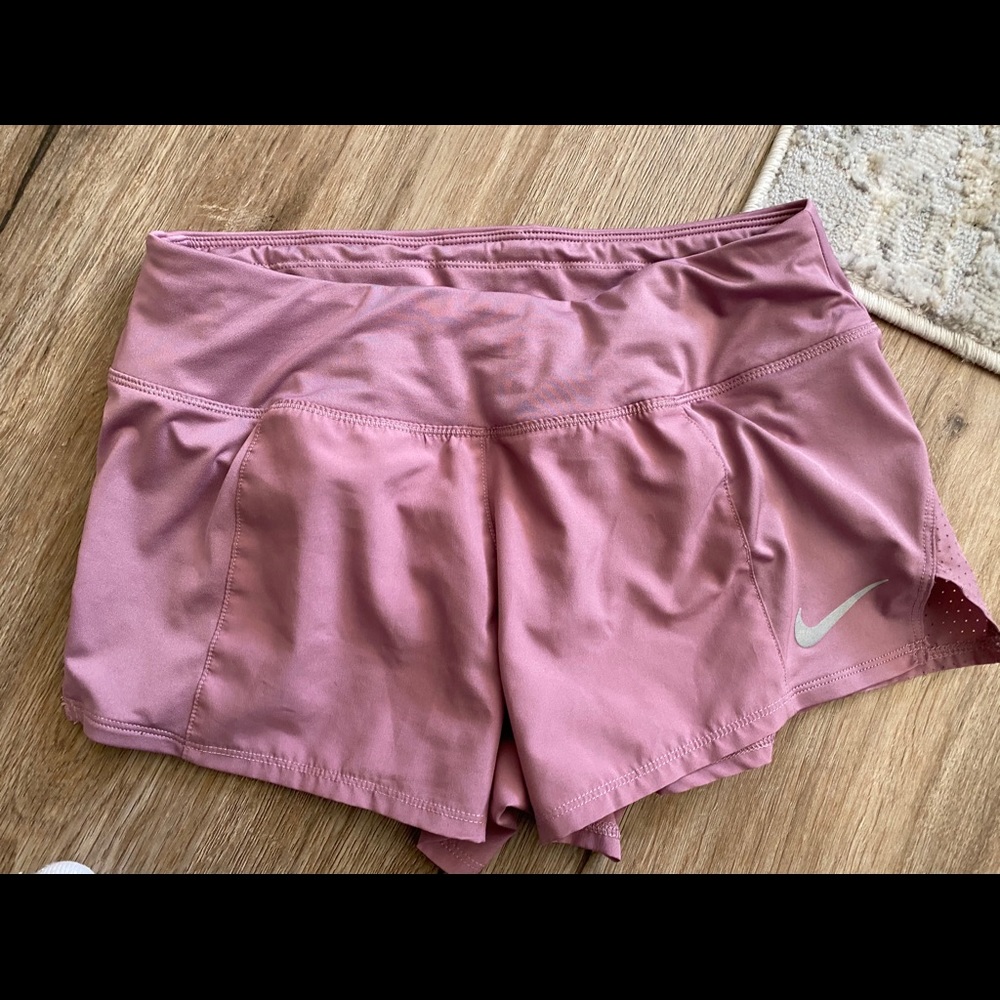 Women’s Nike shorts!